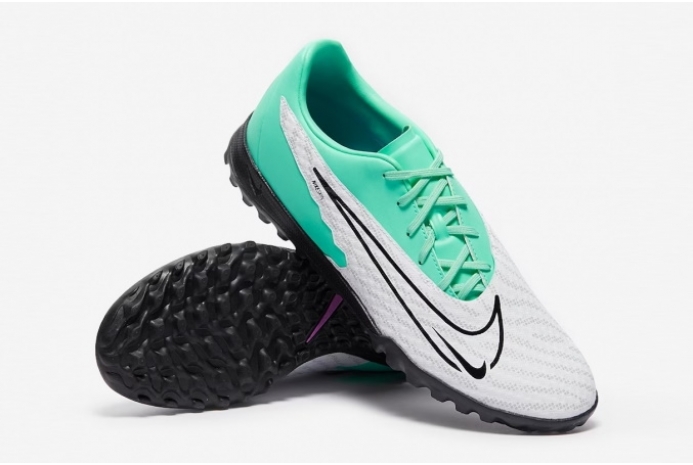 Сороконіжки Nike Phantom GX Academy TF DD9477-300