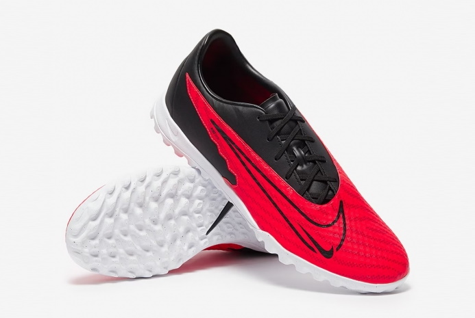 Сороконіжки Nike Phantom GX Academy TF DD9477-600