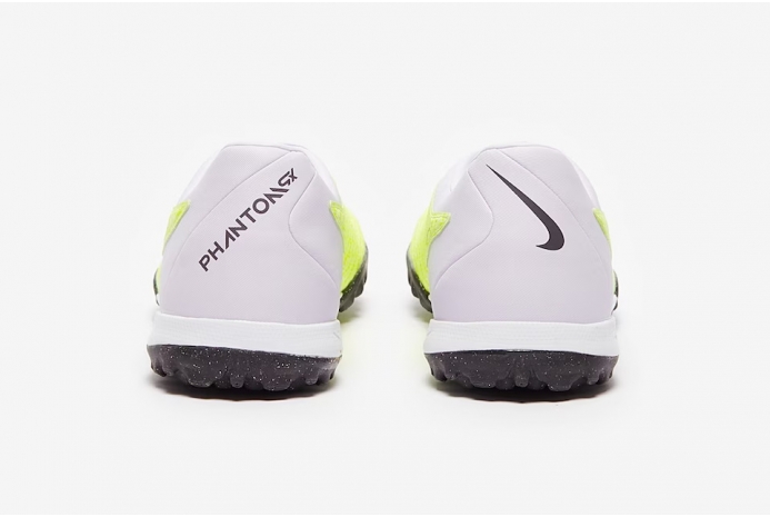 Сороконіжки Nike Phantom GX Academy TF DD9477-705
