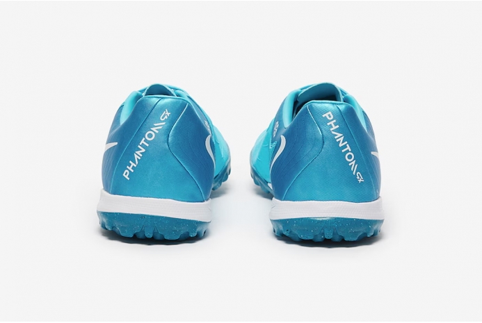 Сороконіжки Nike Phantom GX II Academy TF FJ2577-400
