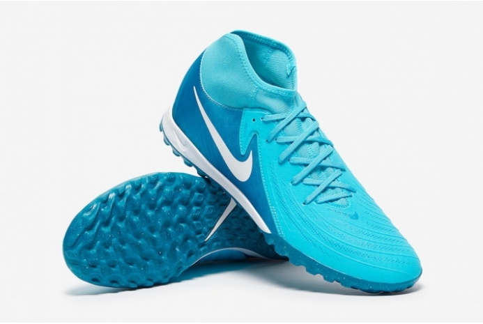 Сороконіжки Nike Phantom Luna II Academy TF FJ2566-400