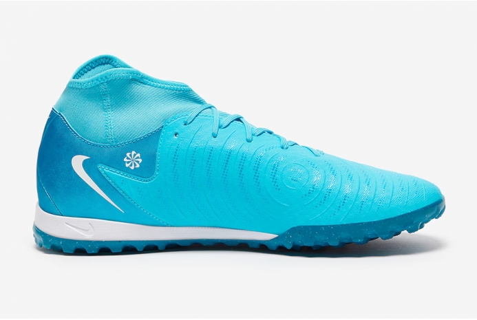 Сороконіжки Nike Phantom Luna II Academy TF FJ2566-400