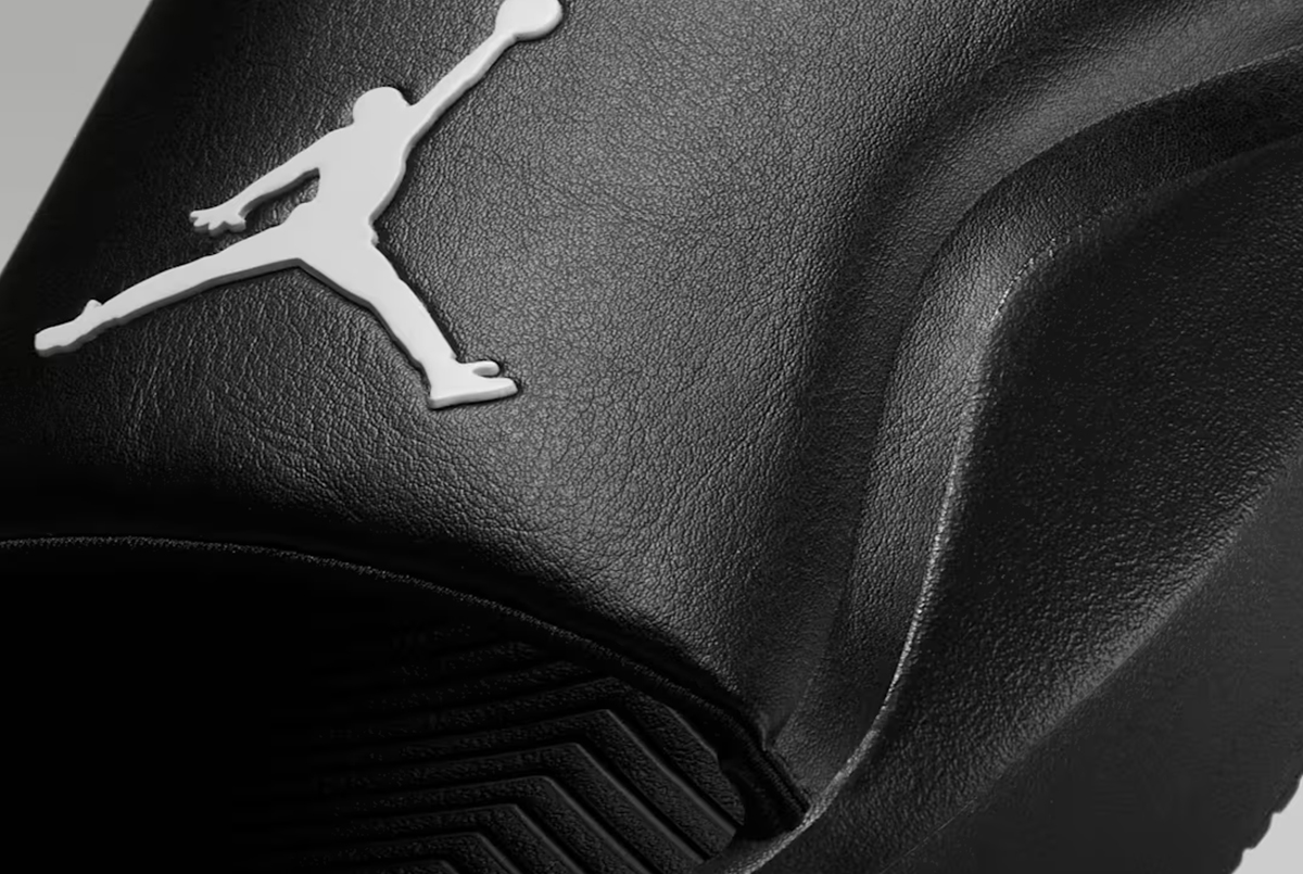 Тапочки Jordan Franchise Slide HF3263-001