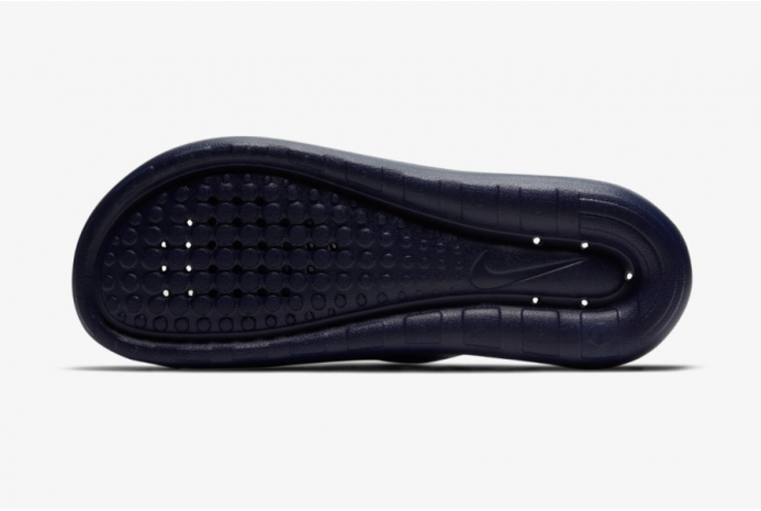 Капці Nike Victori One Shower Slide CZ5478-400