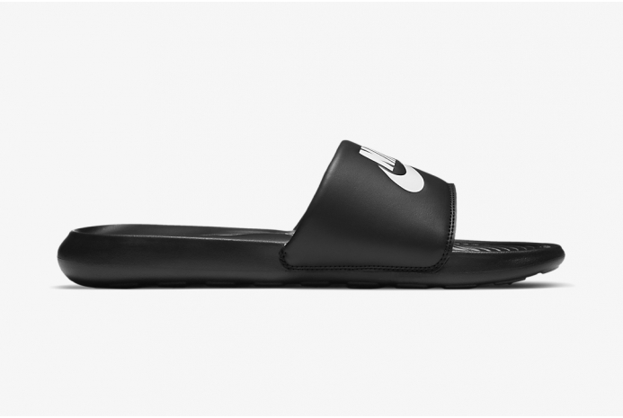 Капці Nike VIictori One Slide CN9675-002