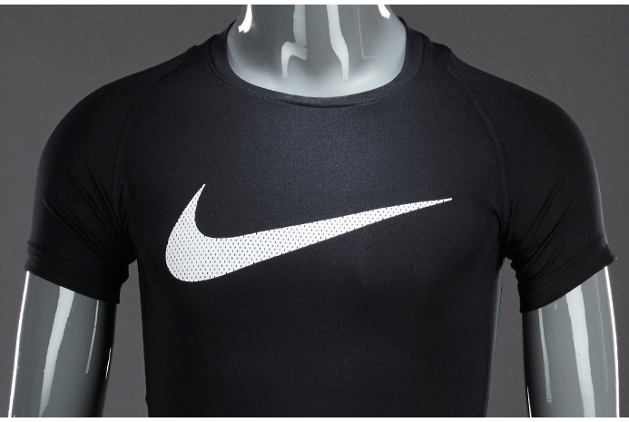 Детское термобелье Nike Pro Top Junior 726462-010