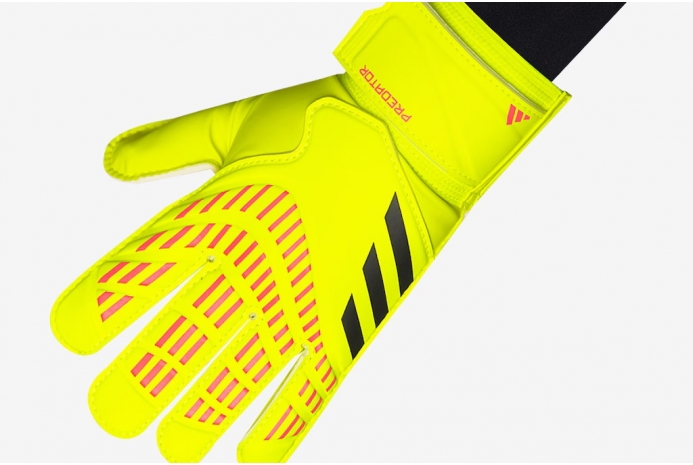 Дитячі воротарські рукавиці Adidas Predator GL Training IQ4028